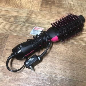 Revlon One-Step Blowdryer
